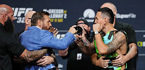 conor mcgregor max holloway 022 small