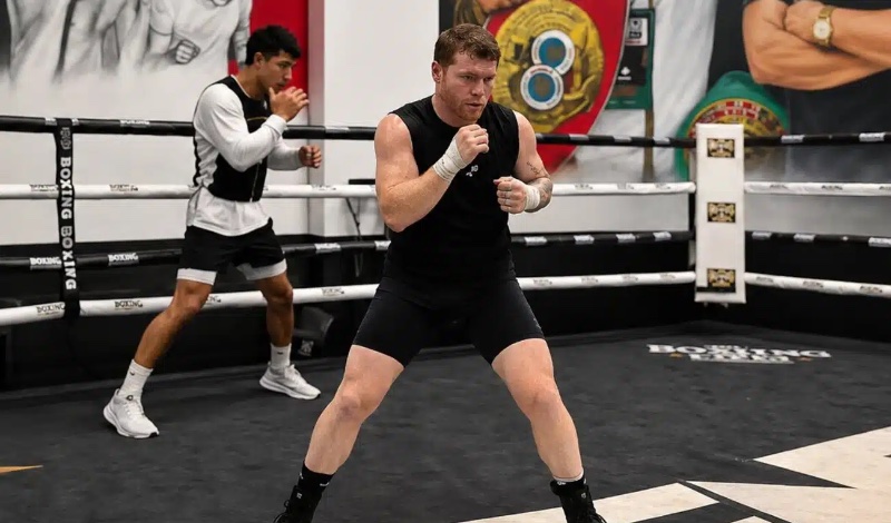 canelo alvarez training jaimie munguia