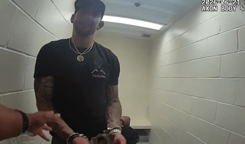dustin poirier airport