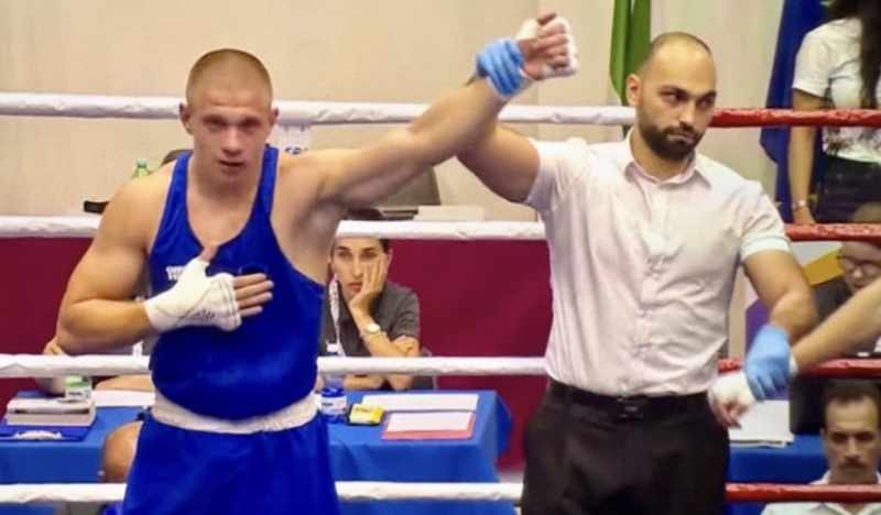 mike tsamalidis 6