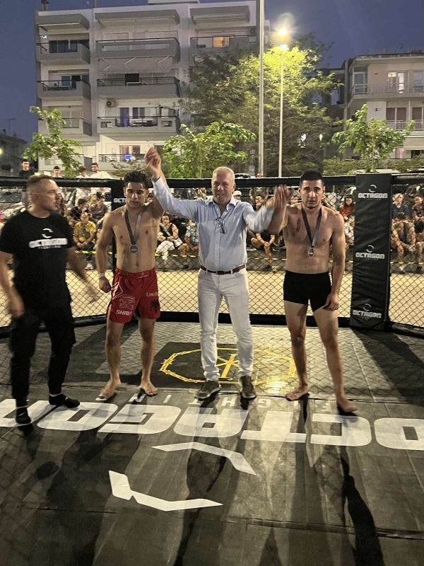 octagon fighting 45