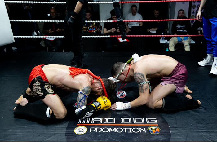 rivals fight night 3 foto 11