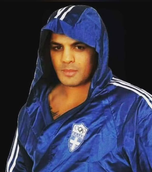 antonis giannoulas 33