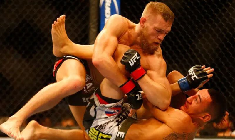 conor mcgregor max holloway 200