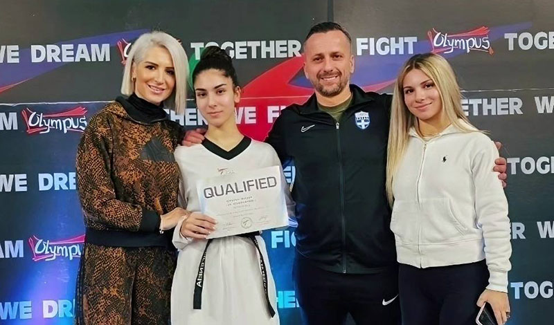 ifigeneia kakareli koumoudi zoi kakareli