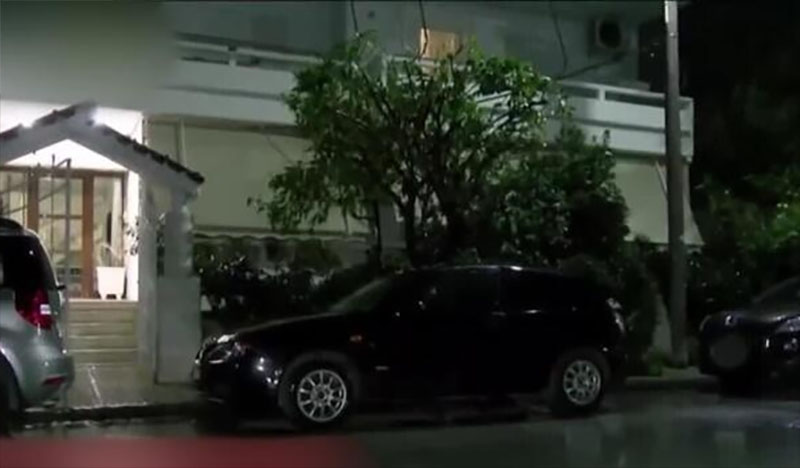 skotose mana sto parkarisma