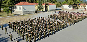 stratiotiki thiteia small