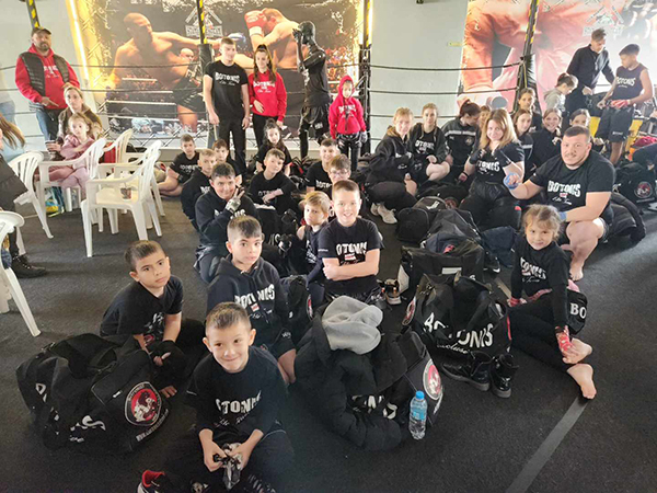 botonis elite team glorious diasyllogiko 2