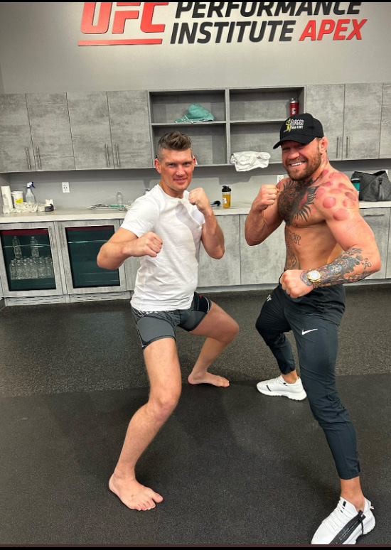 conor mcgregor body somatodomi 8