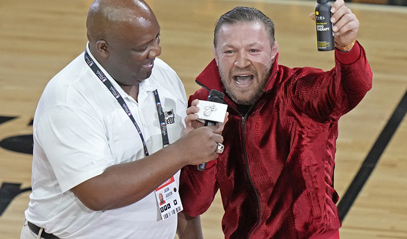 conor mcgregor viasmos katigoria 9