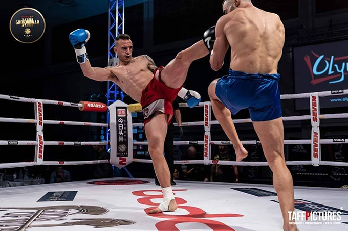 giannis mavromatis gods of war 08