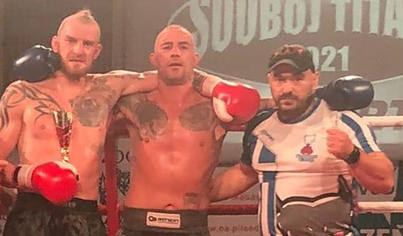 kritikos nikos stefanos konstantelopoulos 8990