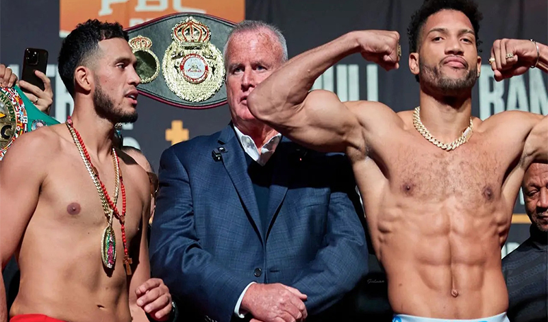 benavidez morrell staredown