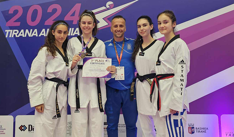 nikos kakarelis 2220