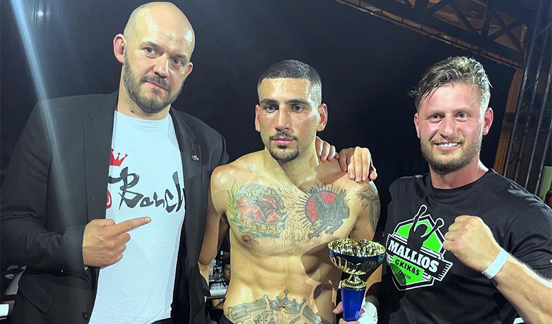 nikos papanikolaou 24