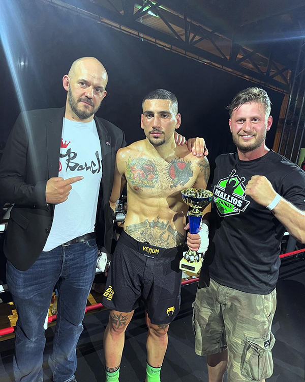 nikos papanikolaou 249