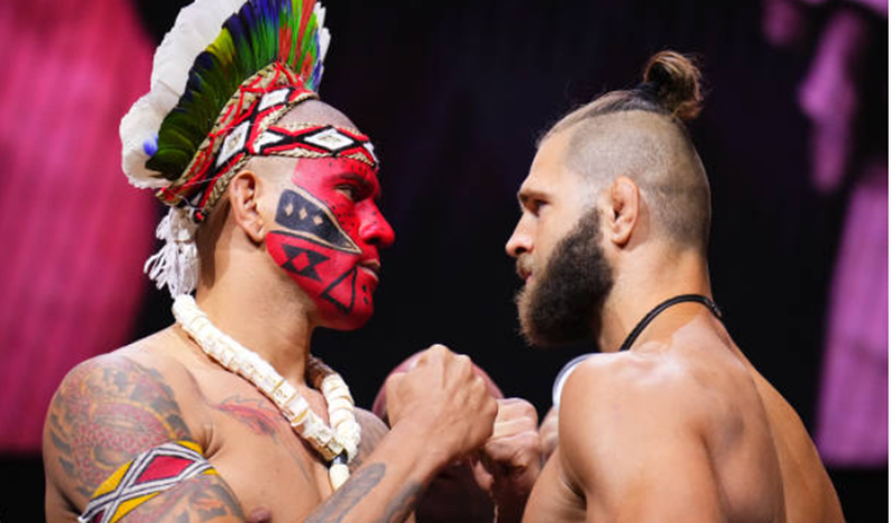pereira prochazka ufc 303 staredown