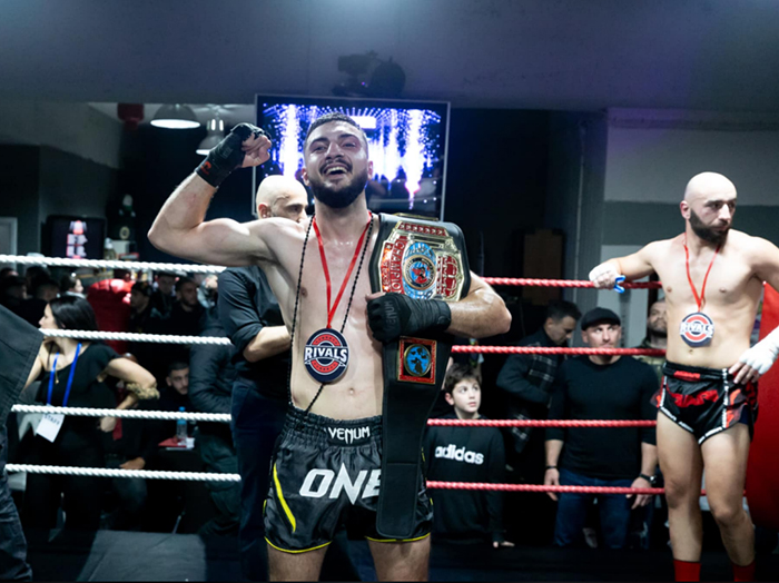 rivals fight night 3 foto 3