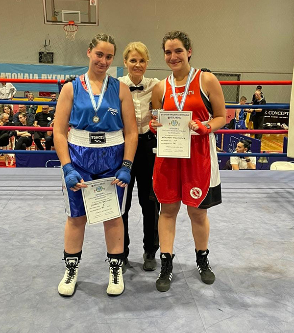 santorinis fighters 198