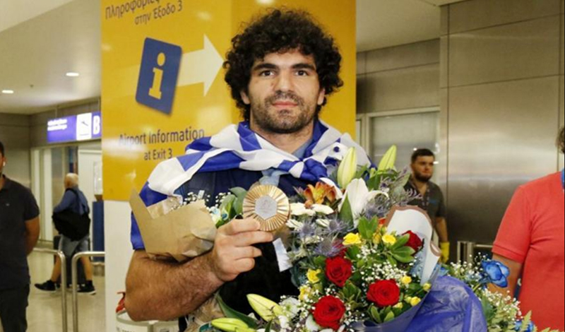 thodoris tselidis epestrofi athina