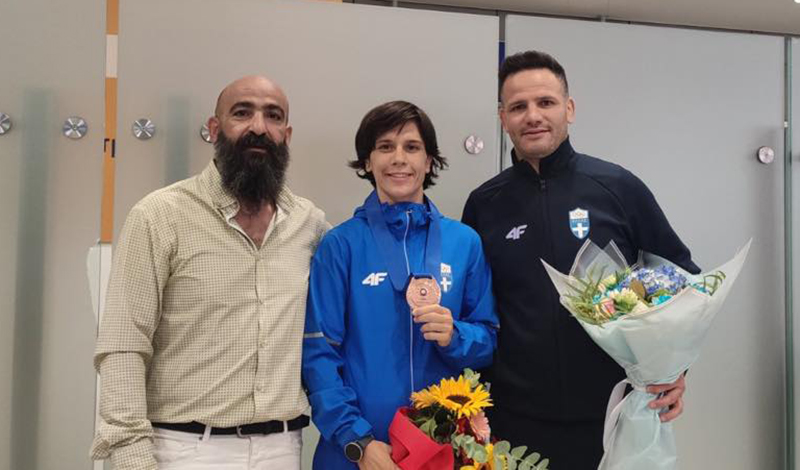 maria prevolaraki 26