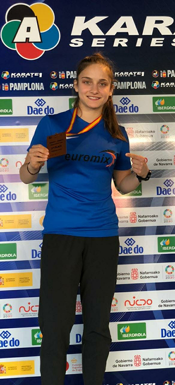 maria stoli xalkino karate 14