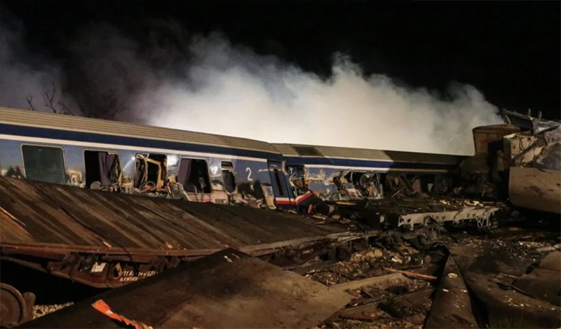 martiria tragodia tempoi 8