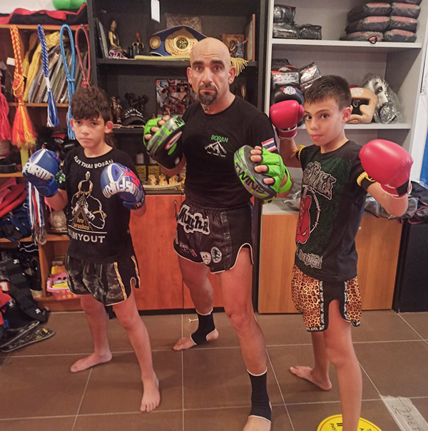 parasxos paraskeua 145