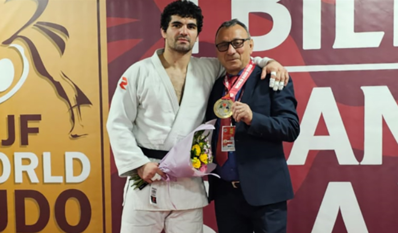 theodoros tselidis xalkino