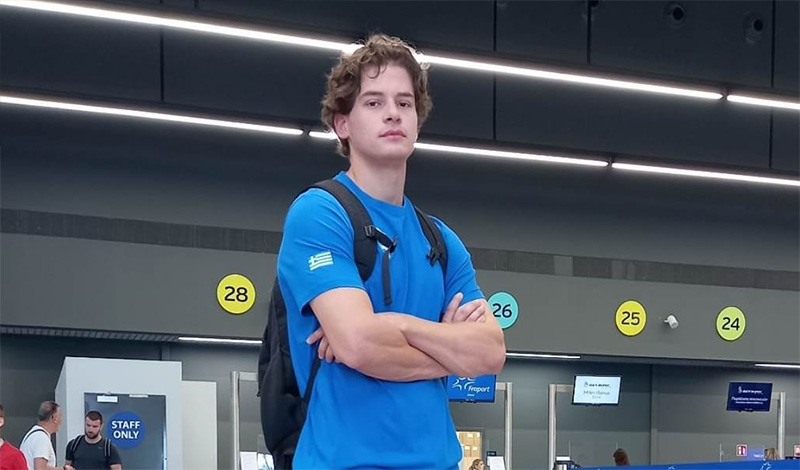 vasilis tholiotis 44