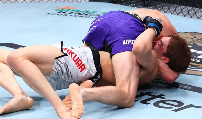 Tim Elliott Kai Asakura