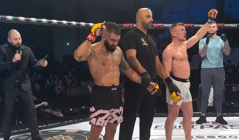 alexis tsarmantidis vs matthew elliott cage warriors 193 9