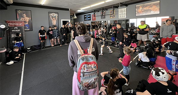 gods of war open politis mogadam 3