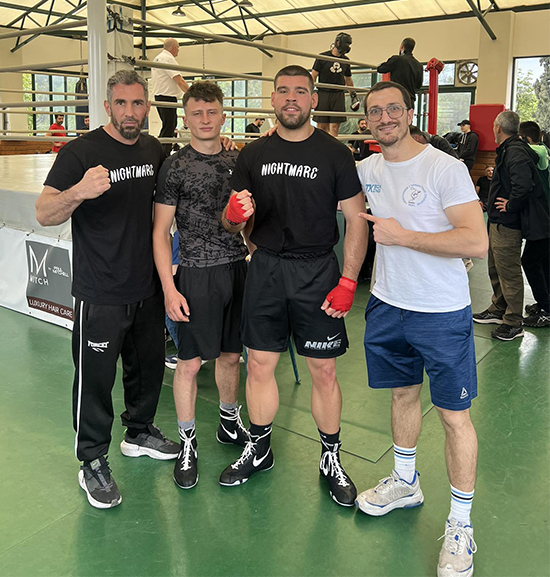 kakoubavas team sparring 90