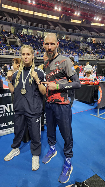 marialena stouraiti bulls fight academy