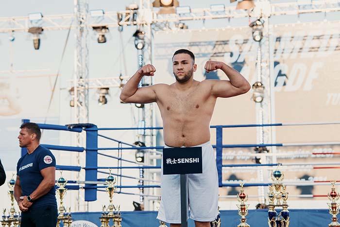 mikroutsikos mourtzoukou 3