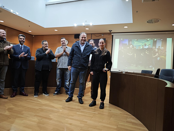 nikos filis vraveusi dimon 1