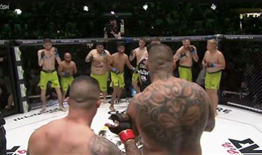 Αγώνας MMA 2 εναντίον 8 τελείωσε σε 30 δευτερόλεπτα (βίντεο)